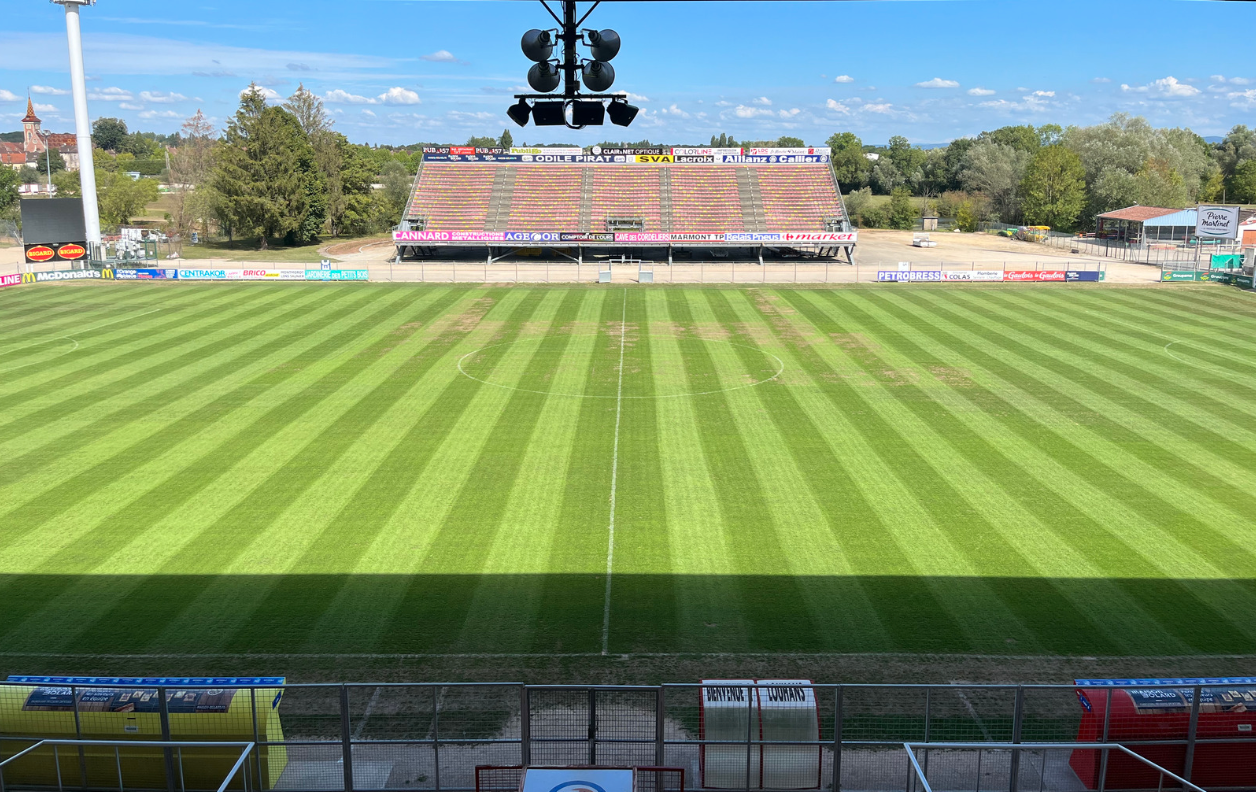 Hébergement Parc des sports du bram louhans cuiseaux fc CAP JUNIORS